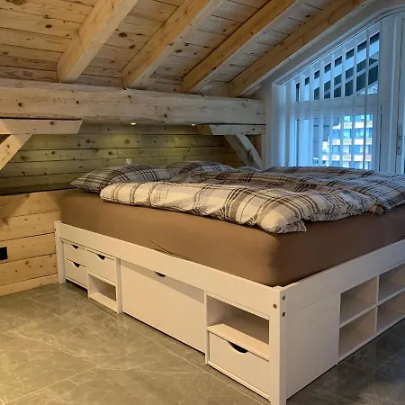 Apartment Alti Post Zentralgelegene, Stilvolle Dachwohnung *