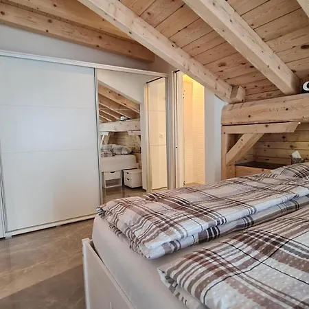 Apartment Alti Post Zentralgelegene, Stilvolle Dachwohnung